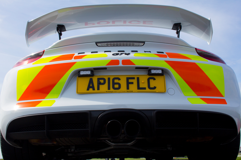 Illustration for article titled This Porsche Cayman GT4 Is A Police Car I Can Get Behind